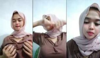 Bokep Ukhti Hijabers Cantik Remas Buah Dada Godain Pascol
