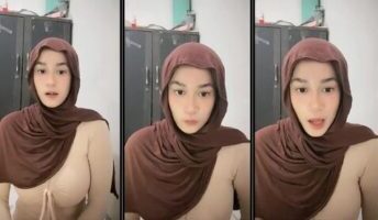 Penasaran Sama Barang Gedenya Ukhty Satu Ini Nazmi